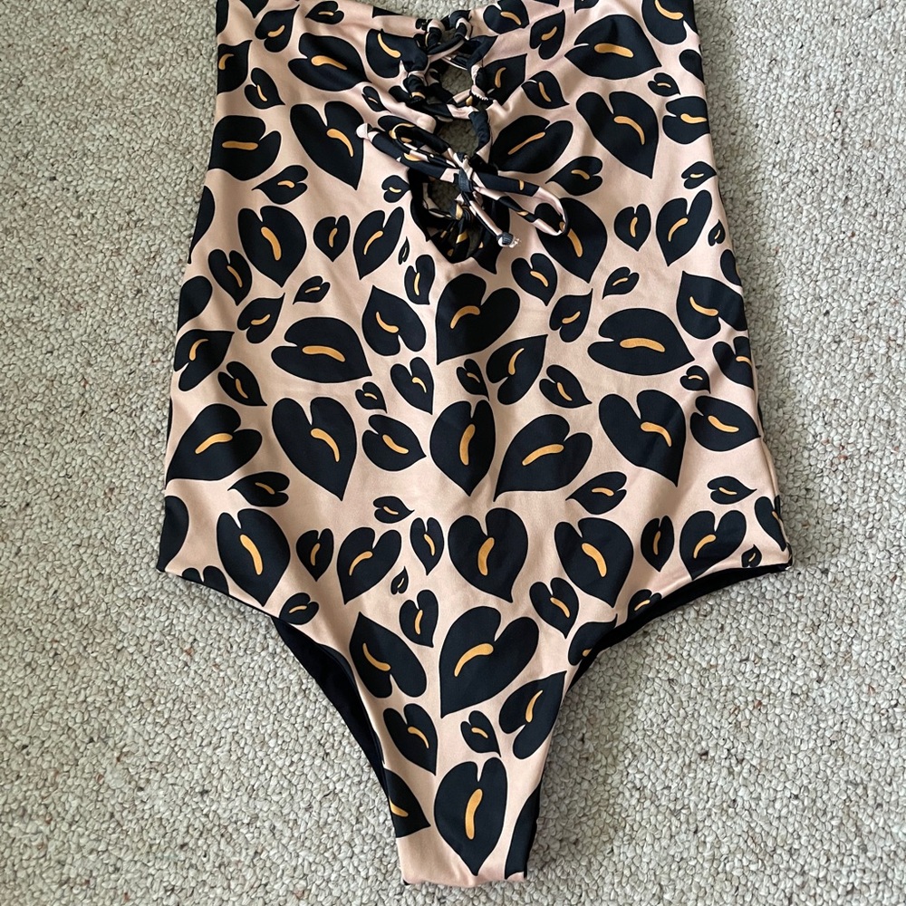 Lotus salty one piece swimsuit - Cheetah Anthurium